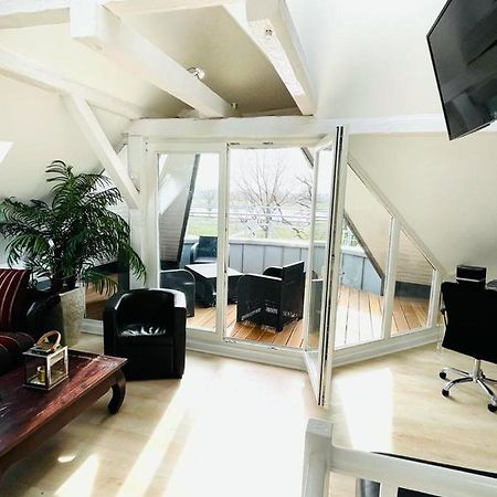 Апартаменты Luxury Rooftop Loft With River View 10Min To City Дюссельдорф Экстерьер фото